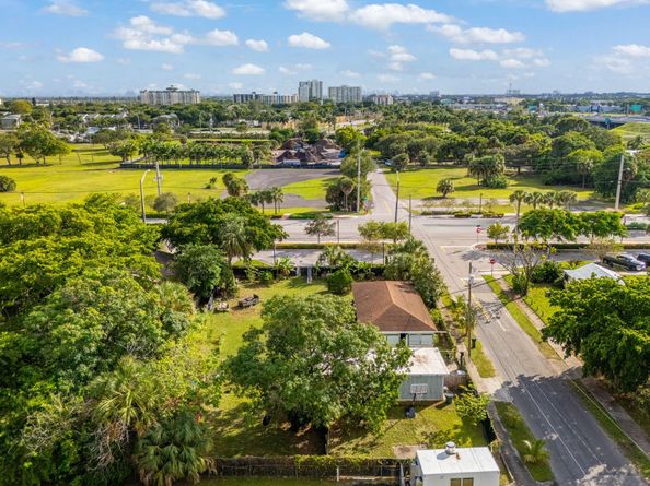 823 NW 3rd St, Pompano Beach FL 33060