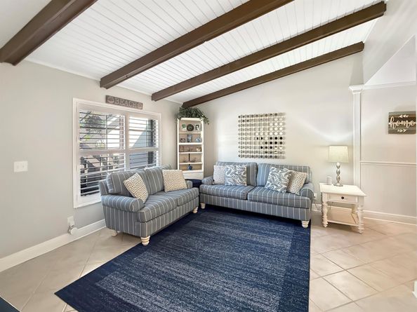 48 Via De Casas Norte, Boynton Beach FL 33426