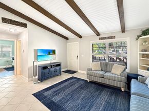 48 Via De Casas Norte, Boynton Beach FL 33426