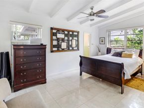 2625 E Gulfstream Ln, Fort Lauderdale FL 33312
