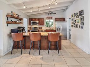 2625 E Gulfstream Ln, Fort Lauderdale FL 33312