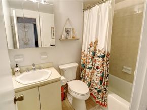 2625 E Gulfstream Ln, Fort Lauderdale FL 33312