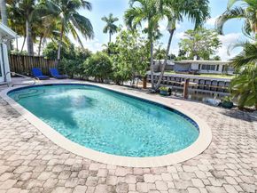 2625 E Gulfstream Ln, Fort Lauderdale FL 33312
