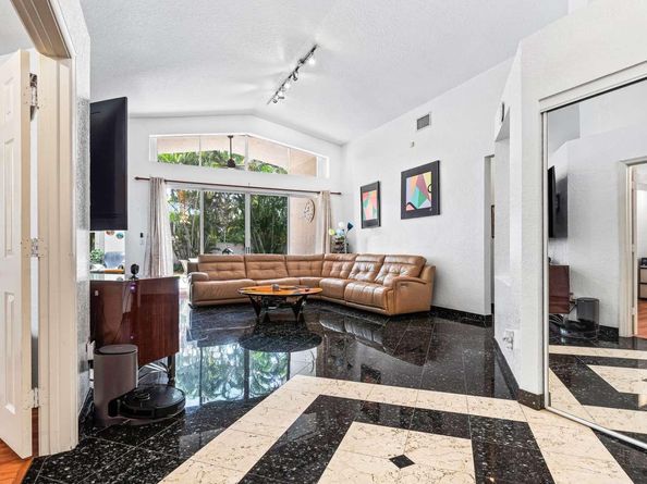 3274 NW 22nd Ave, Fort Lauderdale FL 33309