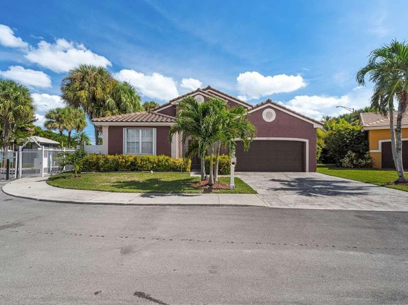 3274 NW 22nd Ave, Fort Lauderdale FL 33309