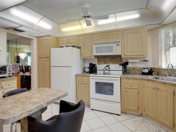 3597 Birdie Drive 106, Lake Worth FL 33467
