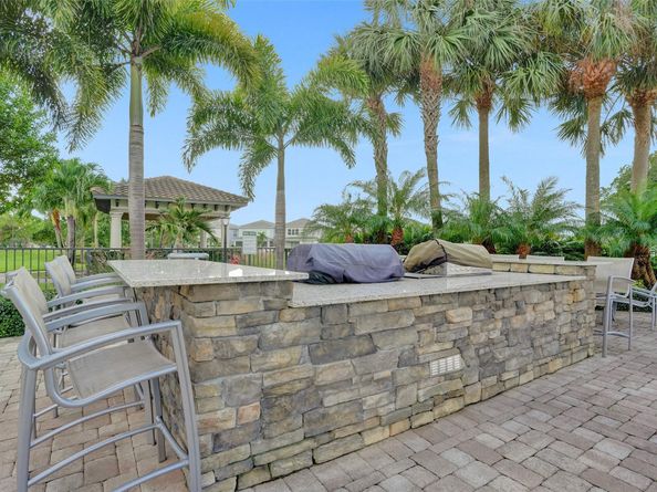 1612 Trailhead Ter, Hollywood FL 33021