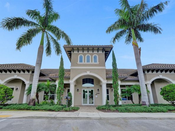 1612 Trailhead Ter, Hollywood FL 33021