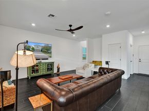 1612 Trailhead Ter, Hollywood FL 33021