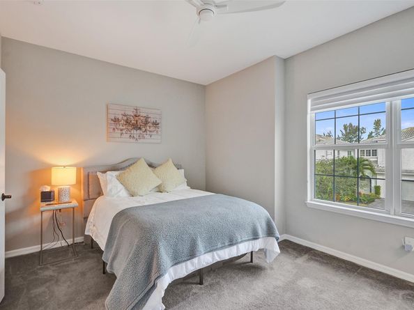 1612 Trailhead Ter, Hollywood FL 33021