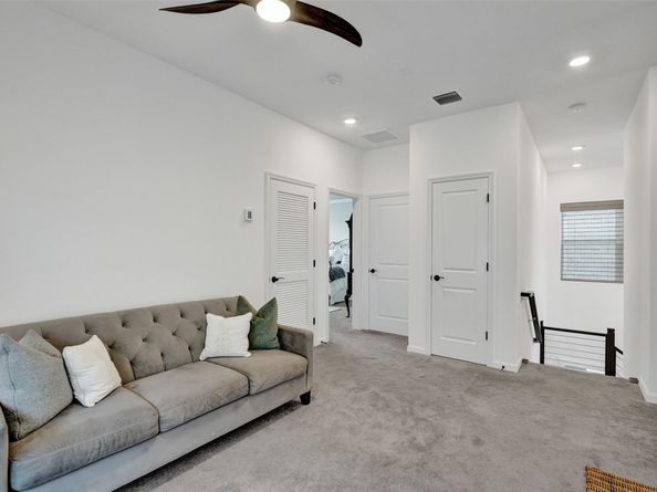 1612 Trailhead Ter, Hollywood FL 33021