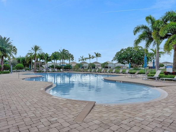 1612 Trailhead Ter, Hollywood FL 33021