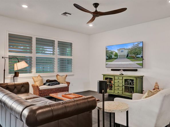 1612 Trailhead Ter, Hollywood FL 33021