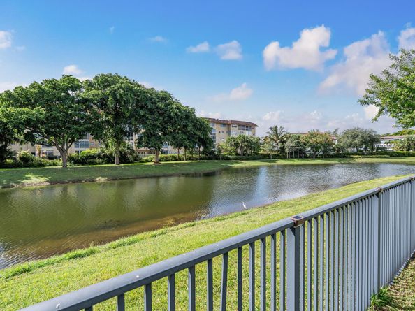 4185 Marina Way, Deerfield Beach FL 33064