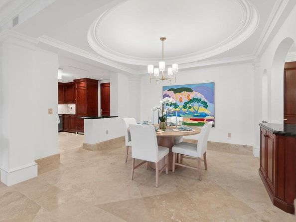 100 Royal Palm Way D1, Palm Beach FL 33480