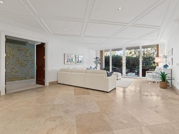 100 Royal Palm Way D1, Palm Beach FL 33480