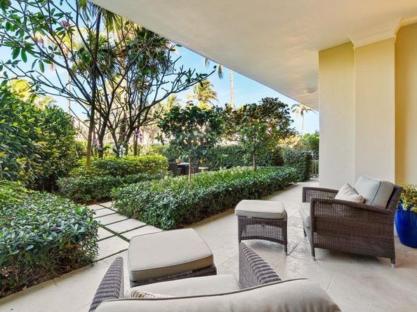 100 Royal Palm Way D1, Palm Beach FL 33480