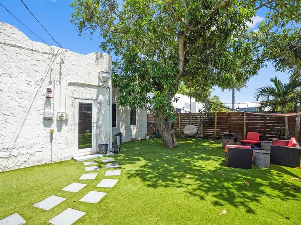 5109 Garden Avenue, West Palm Beach FL 33405