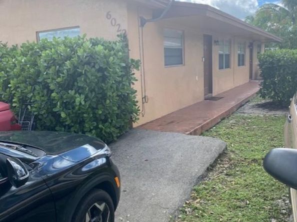 Undisclosed Address #FX-10532247, Miramar FL 33023