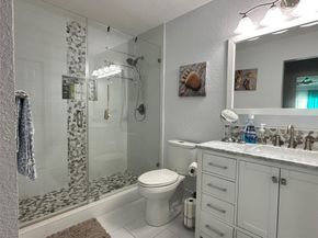 9208 NW 80th St, Tamarac FL 33321