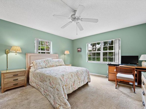 1190 NW Sugar Sands Boulevard 420, Riviera Beach FL 33404