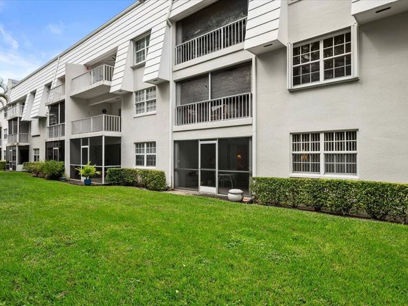 1190 NW Sugar Sands Boulevard 420, Riviera Beach FL 33404