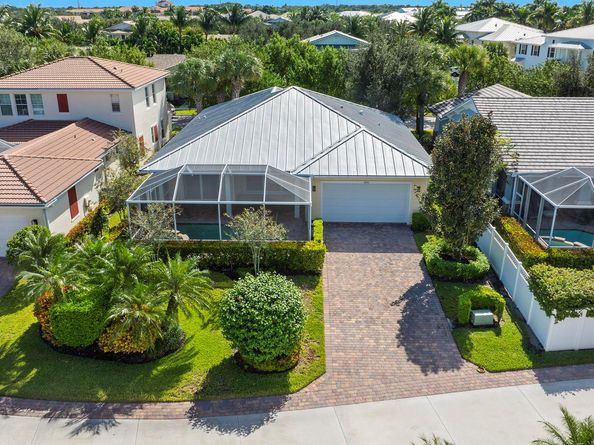 2700 Sunbury Drive, Jupiter FL 33458