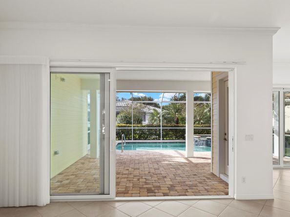2700 Sunbury Drive, Jupiter FL 33458