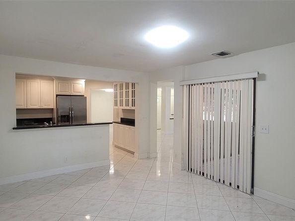 Undisclosed Address #FX-10530679, Coconut Creek FL 33066