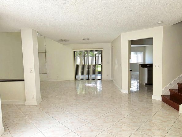 Undisclosed Address #FX-10530679, Coconut Creek FL 33066