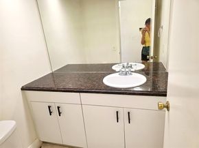 Undisclosed Address #FX-10530679, Coconut Creek FL 33066