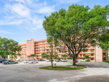 14623 Bonaire Boulevard