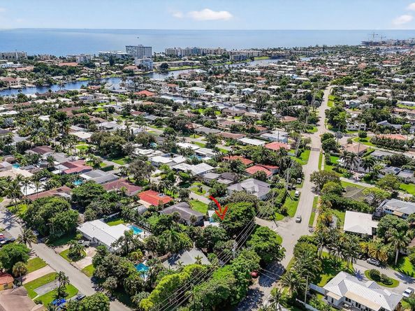 1517 SE 4th Court, Deerfield Beach FL 33441