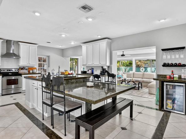 1517 SE 4th Court, Deerfield Beach FL 33441