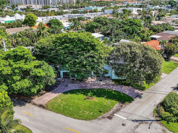 1517 SE 4th Court, Deerfield Beach FL 33441