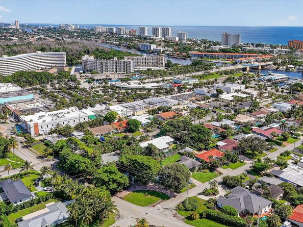 1517 SE 4th Court, Deerfield Beach FL 33441