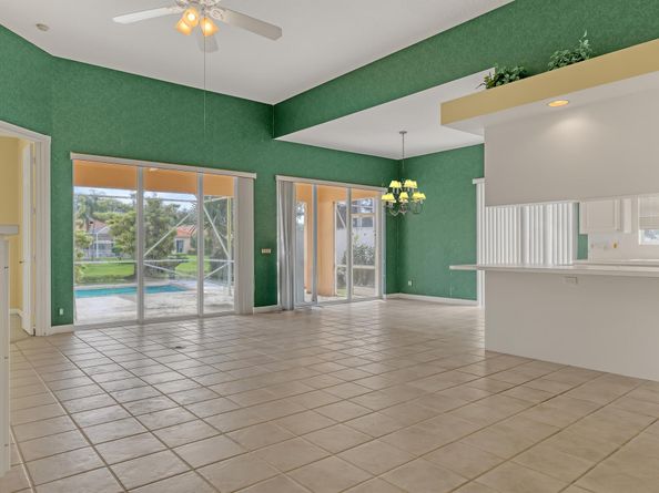 2828 Kittbuck Way, West Palm Beach FL 33411