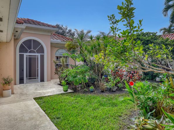 2828 Kittbuck Way, West Palm Beach FL 33411