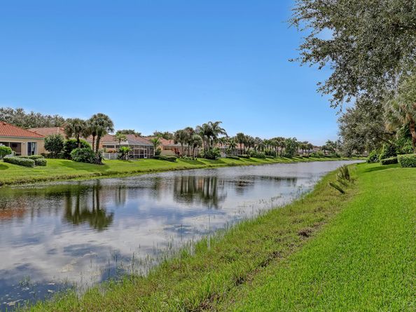 2828 Kittbuck Way, West Palm Beach FL 33411