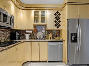 100 Bayview Drive 1931, Sunny Isles Beach FL 33160