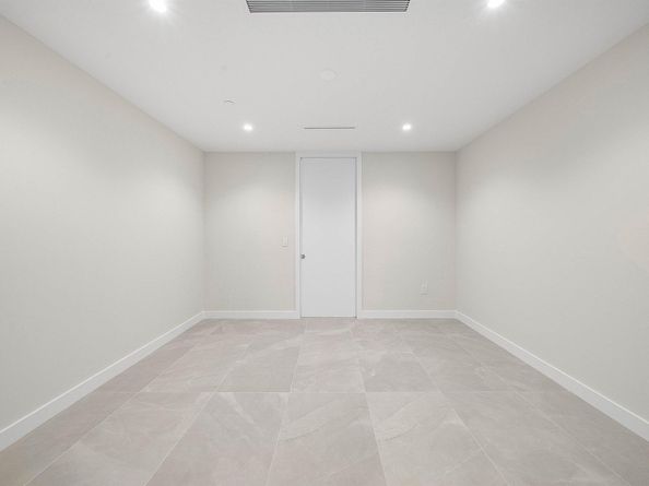 220 SE Mizner Boulevard 411, Boca Raton FL 33432