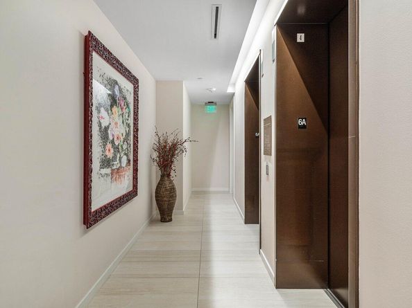 220 SE Mizner Boulevard 411, Boca Raton FL 33432