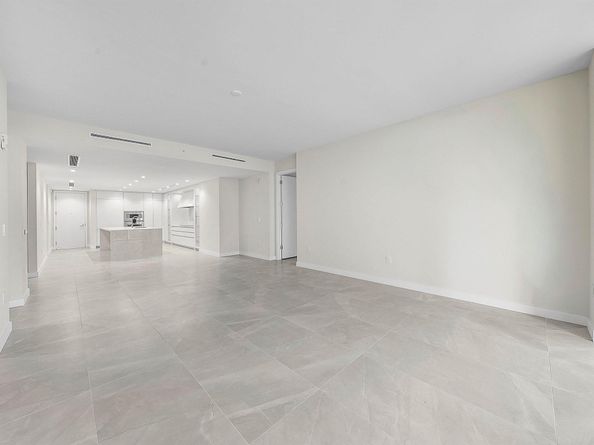 220 SE Mizner Boulevard 411, Boca Raton FL 33432