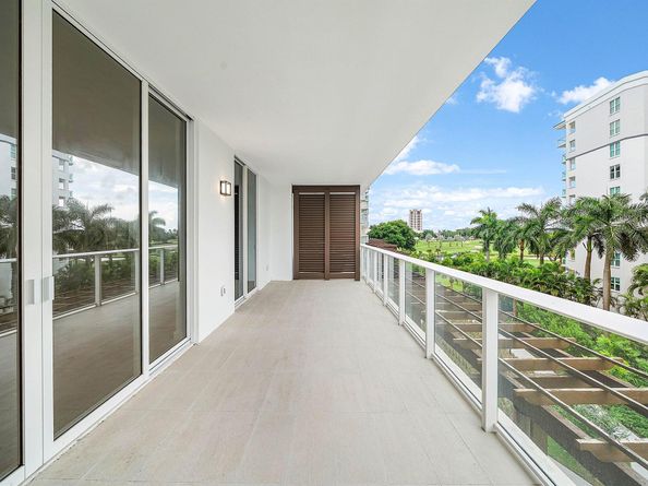 220 SE Mizner Boulevard 411, Boca Raton FL 33432