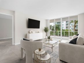 220 SE Mizner Boulevard 411, Boca Raton FL 33432