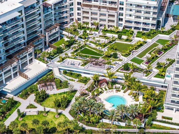220 SE Mizner Boulevard 411, Boca Raton FL 33432