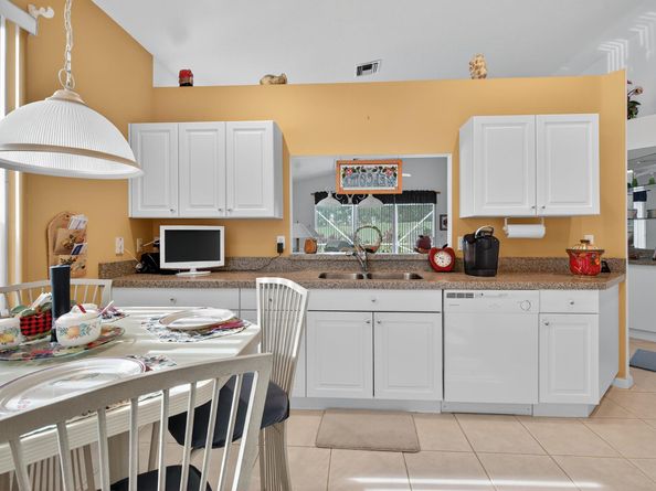 9160 Bay Point Circle, West Palm Beach FL 33411