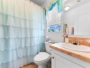 2 E View Street, Lantana FL 33462