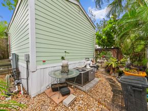 2 E View Street, Lantana FL 33462
