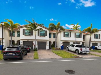 6011 Woods Edge Circle